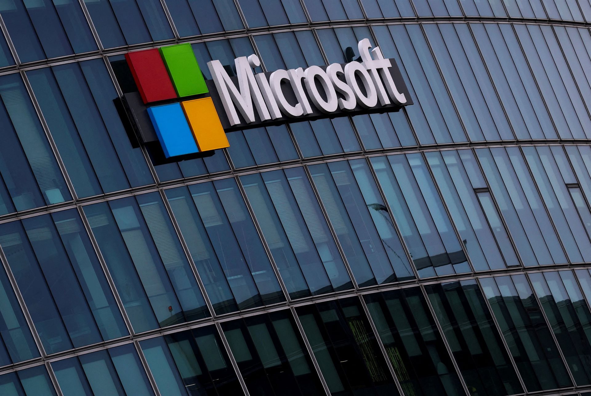 Microsoft’tan çalışanlarına gönüllü ayrılık paketi
