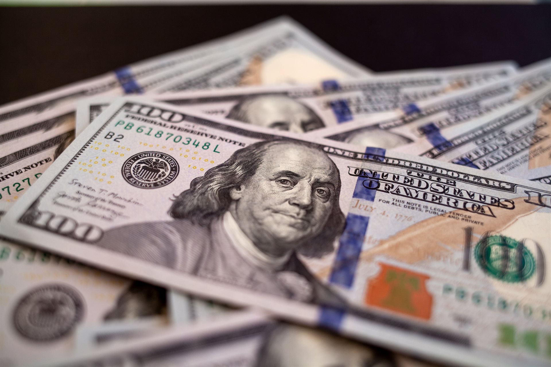 Fed faiz kararını açıkladı: Dolar nasıl tepki verdi?