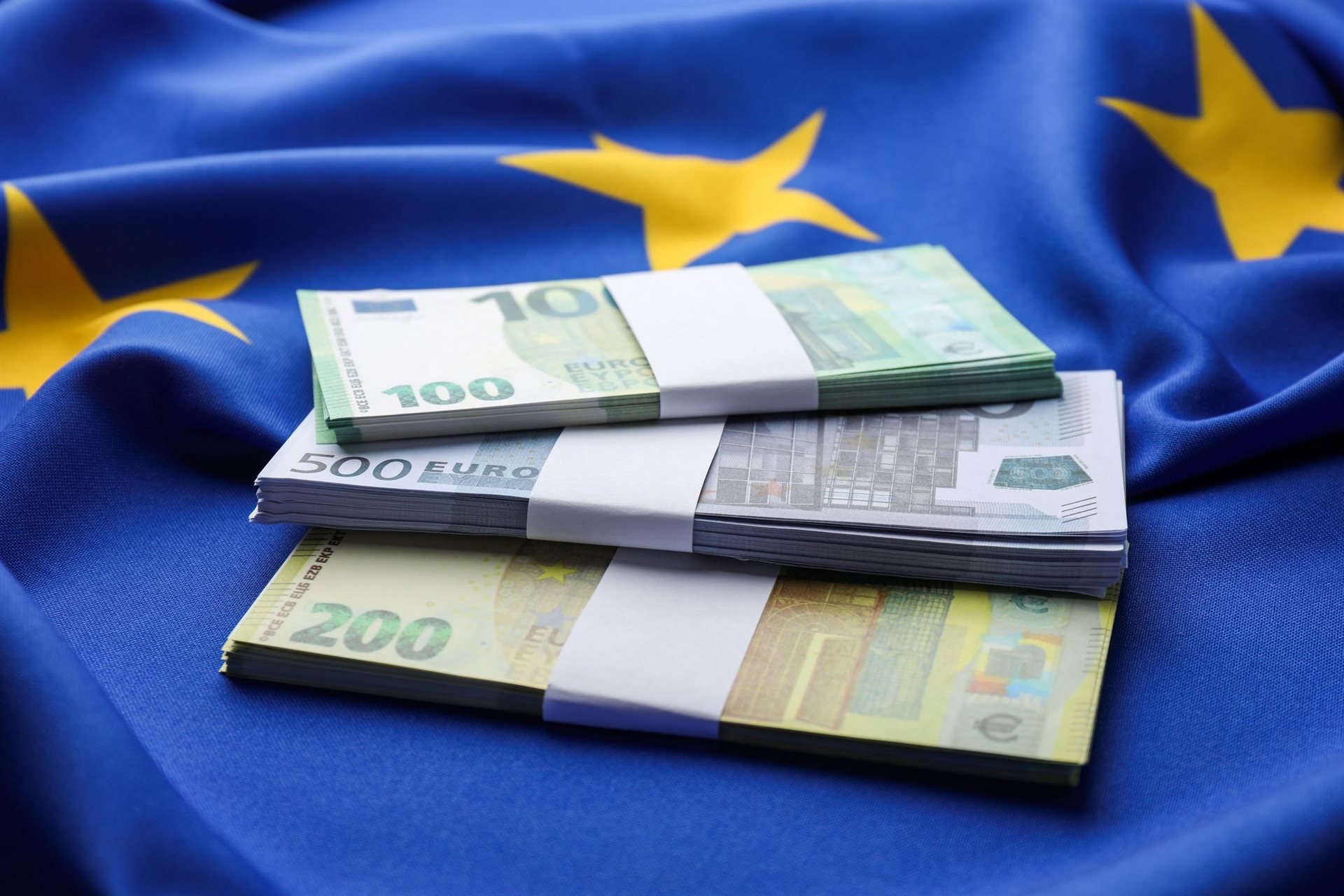 Euro Mayıs 2025’ten bu yana en düşük seviyelerine yaklaştı