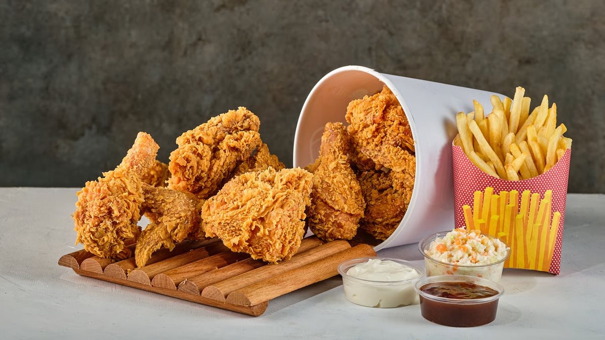 Fast food devinde milyon dolarlık kriz: Restoranlar bir bir kapanıyor