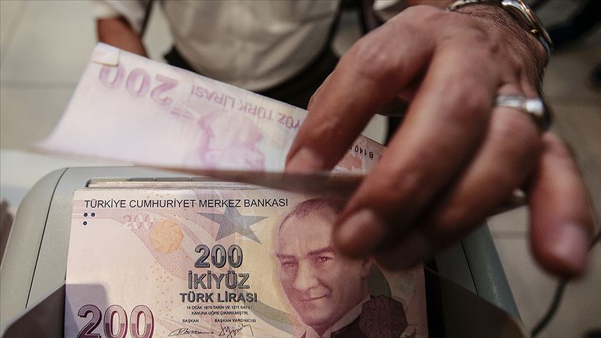 Ücretli çalışan sayısı nisanda yıllık bazda yüzde 4 arttı