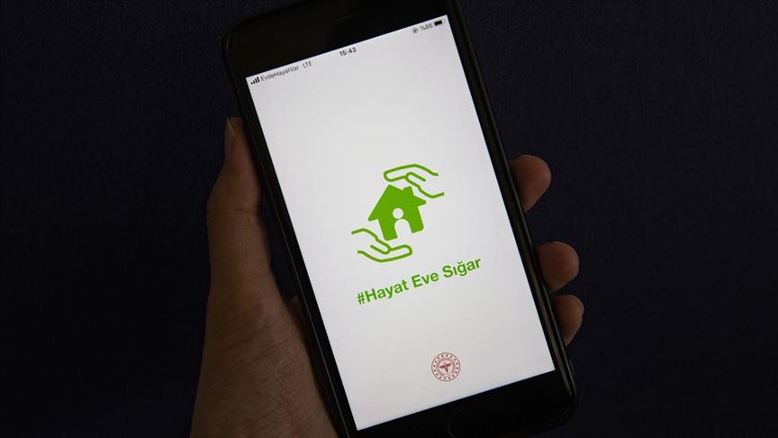 Kovid-19 ile mücadelede 'Hayat Eve Sığar' mobil uygulaması hayata geçirildi