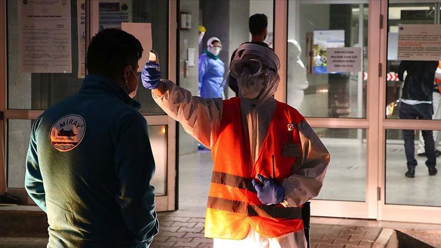 RUSYA'DA HAVA YOLU YOLCU TRAFİĞİ EYLÜL'DE YÜZDE 32,5 AZALDI