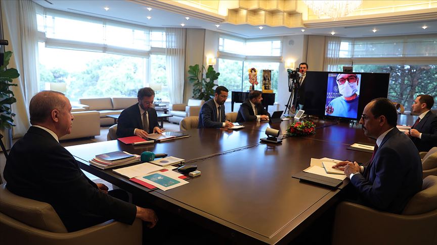 Erdoğan Cerrahpaşa Tıp Fakültesi'ne video konferansla bağlanarak hastalarla görüştü