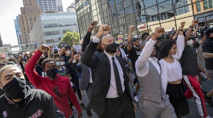 ABD’de protestocular ve sivil toplum örgütleri Trump’a dava açtı