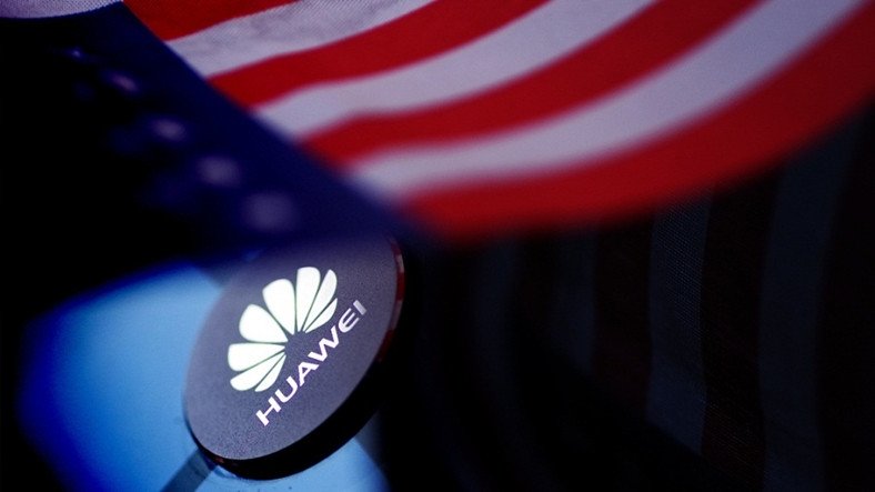 ABD'NİN YAPTIRIMLARI HUAWEI'İN AKILLI TELEFON ÜRETİMİNİ VURACAK