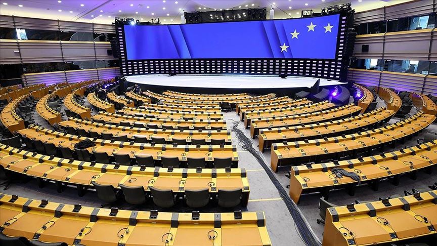 Avrupa Parlamentosu, enerji sektörünün metan emisyonunu düşürmek istiyor