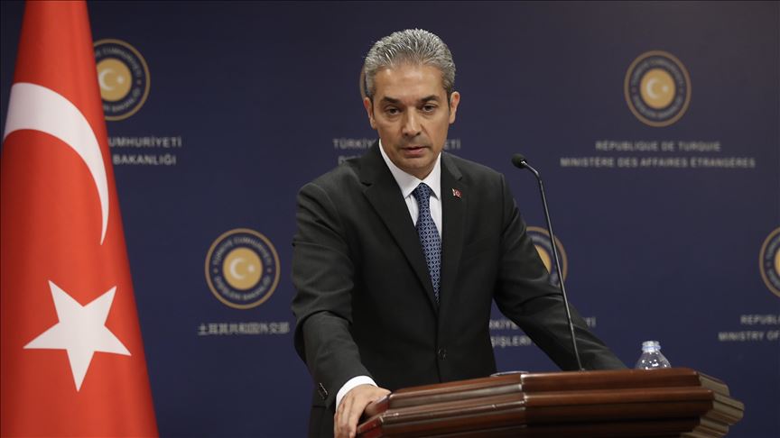 DIŞİŞLERİ: FRANSA ARTIK  KENDİNİ DEV AYNASINDA GÖRMEKTEN VAZGEÇMELİ