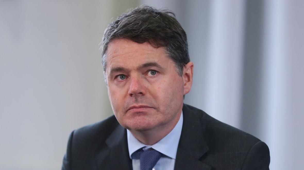 EURO GRUBU'NUN YENİ BAŞKANI İRLANDA MALİYE BAKANI PASCHAL DONOHOE