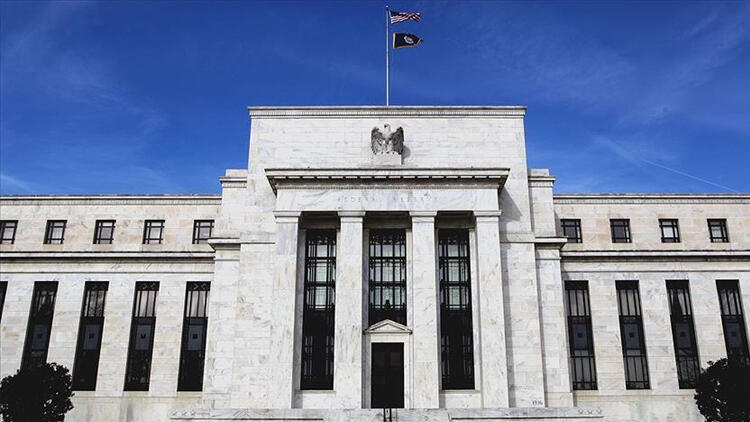 Fed yetkililerinden faiz oranlarının yüksek tutulmasına destek