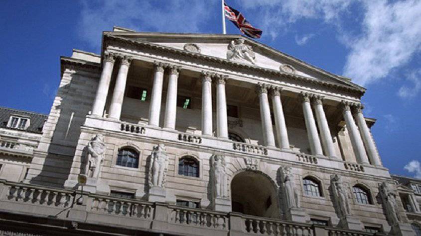 İngiltere Merkez Bankası faizi 4'e karşı 5 oyla 50 baz puan artırdı