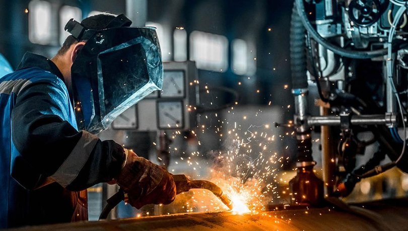 TÜRKİYE'DE İMALAT PMI NİSAN AYINDA 50,4'E GERİLEDİ