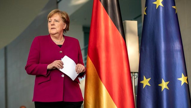 MERKEL: TÜRKİYE İLE AB ANLAŞMASINI GÖRÜŞMEK İSTİYORUZ