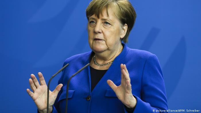 MERKEL ÜÇÜNCÜ DALGA UYARISINDA BULUNDU