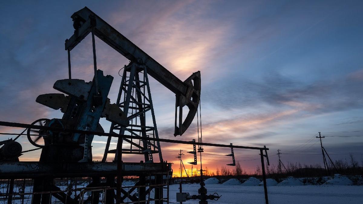 OPEC'İN PETROL ÜRETİMİ MAYISTA 13 AYIN ZİRVESİNE ÇIKTI