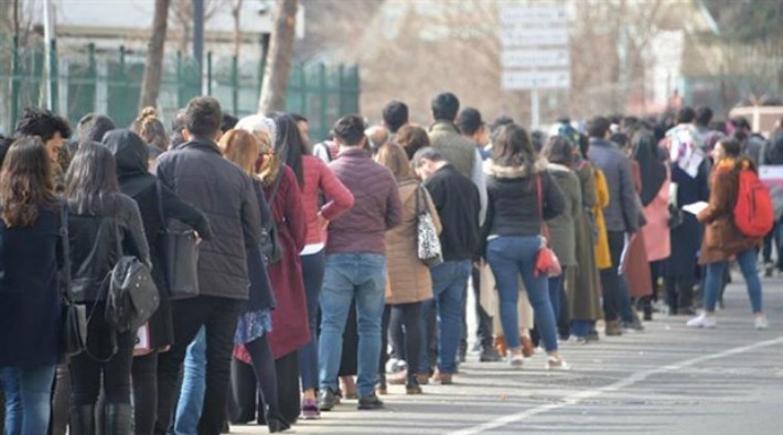 İSPANYA'DA İŞSİZLİK ORANI YÜZDE 16,26'YA ÇIKTI