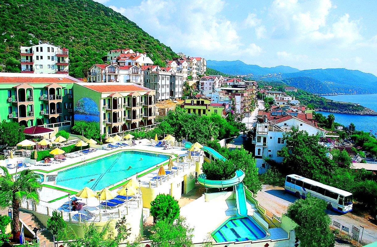 TÜRKİYE'NİN OTEL DOLULUK ORANLARI AZALDI