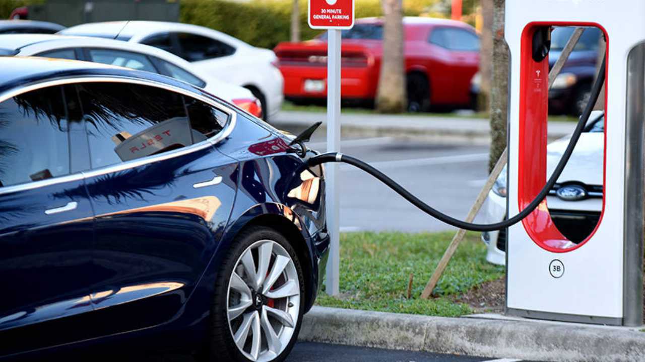 Küresel elektrikli araç satışları hızlandı: İlk çeyrekte yıllık artış yüzde 29 oldu
