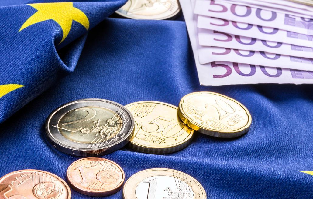 Euro para birimi 25 yaşında