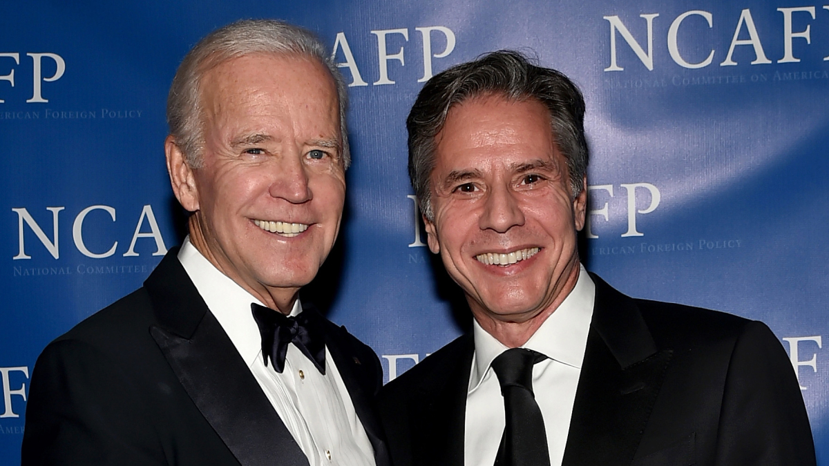 BIDEN ANTONY BLİNKEN'İ DIŞİŞLERİ BAKANLIĞI GÖREVİNE ADAY GÖSTERECEK