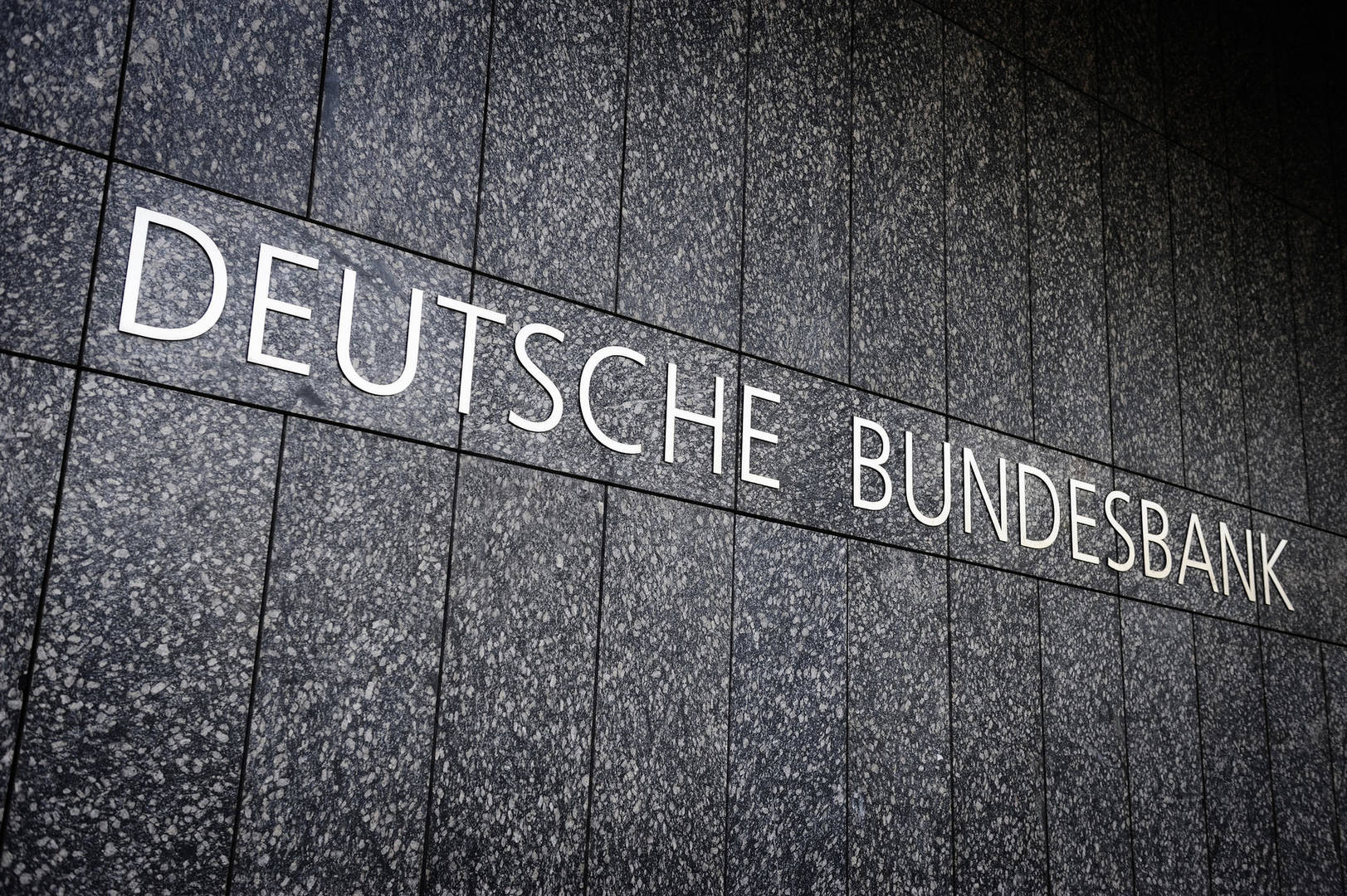 BUNDESBANK: ALMAN EKONOMİSİ KAYDA DEĞER KÖTÜLEŞMEYLE İLE KARŞI KARŞIYA KALABİLİR