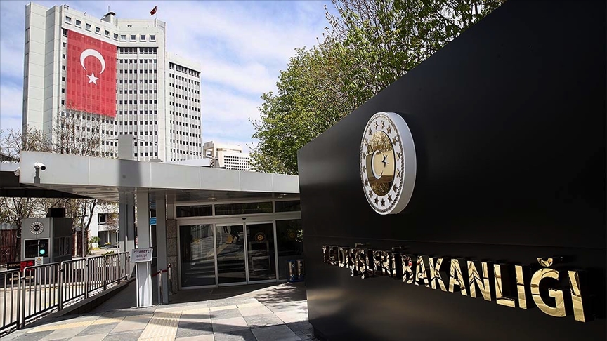 DIŞİŞLERİ BAKANLIĞI: ABD'DEKİ İÇ GELİŞMELERİ ENDİŞEYLE TAKİP EDİYORUZ