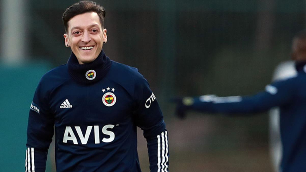 FENERBAHÇE ÖZİL'İN TRANSFERİ KONUSUNDA ANLAŞMAYA VARILDIĞINI BİLDİRDİ