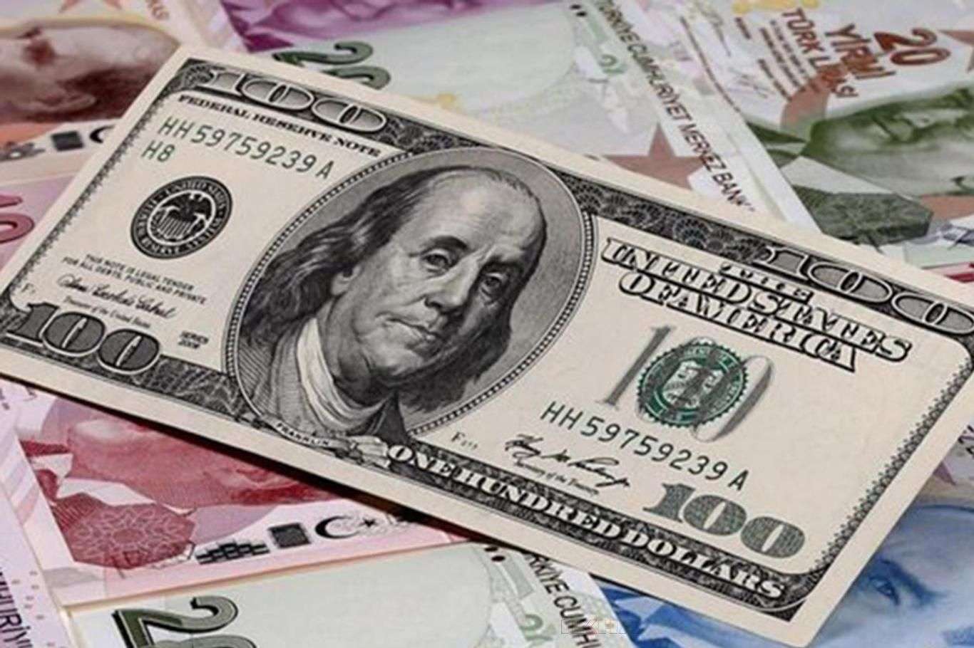DOLAR 6 AYIN ARDINDAN İLK KEZ 7 LİRANIN ALTINA GERİLEDİ