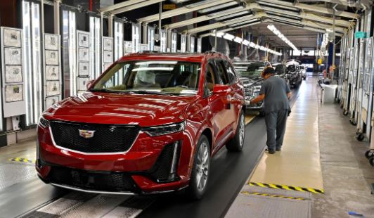GENERAL MOTORS DÖRDÜNCÜ ÇEYREKTE BEKLENTİLERİN ÜZERİNDE KAR ETTİ