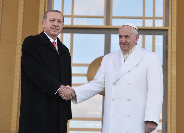 CUMHURBAŞKANI ERDOĞAN, PAPA FRANSUVA İLE GÖRÜŞTÜ