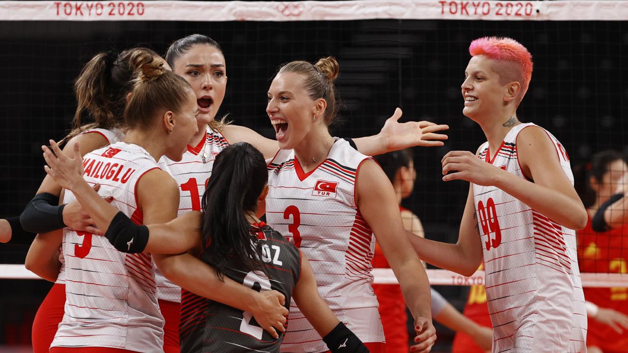 A Milli Kadın Voleybol Takımı, son olimpiyat şampiyonu Çin'i 3-0 yendi
