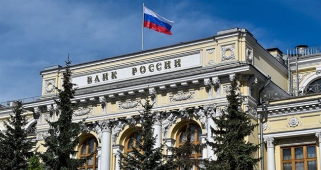 Rusya'nın dış borcu rublenin değer kazanmasıyla yükseldi
