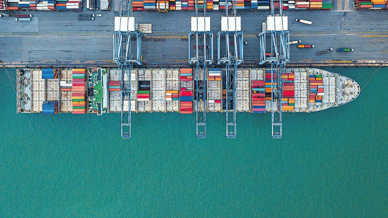 Çin, Hong Kong'un deniz ticaret merkezi statüsünü güçlendirecek