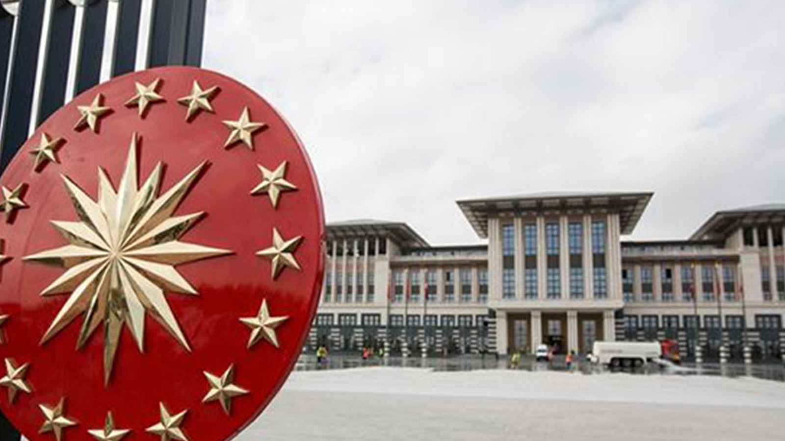 "Para politikası araçları güçlü bir şekilde kullanılmaya devam edilecek"