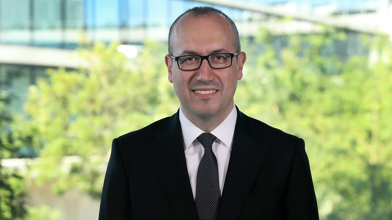 BBVA Grup CEO'su Onur Genç, hisse alım teklifi hakkında video mesajı yayınladı