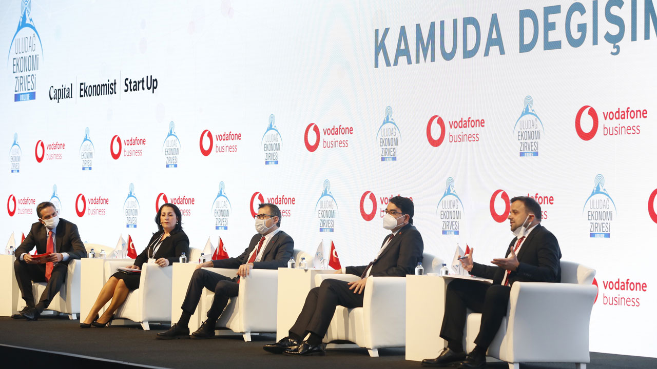 Uludağ Ekonomi Zirvesi’nde “İşte Daha Fazla Kadın ve Eşitlik” tartışıldı