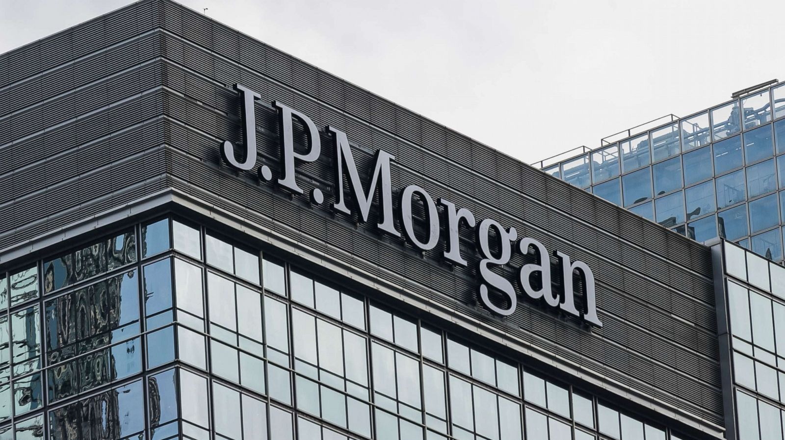 JPMorgan, çip arzında durumun 2022 ortasında itibaren iyileşmesini bekliyor