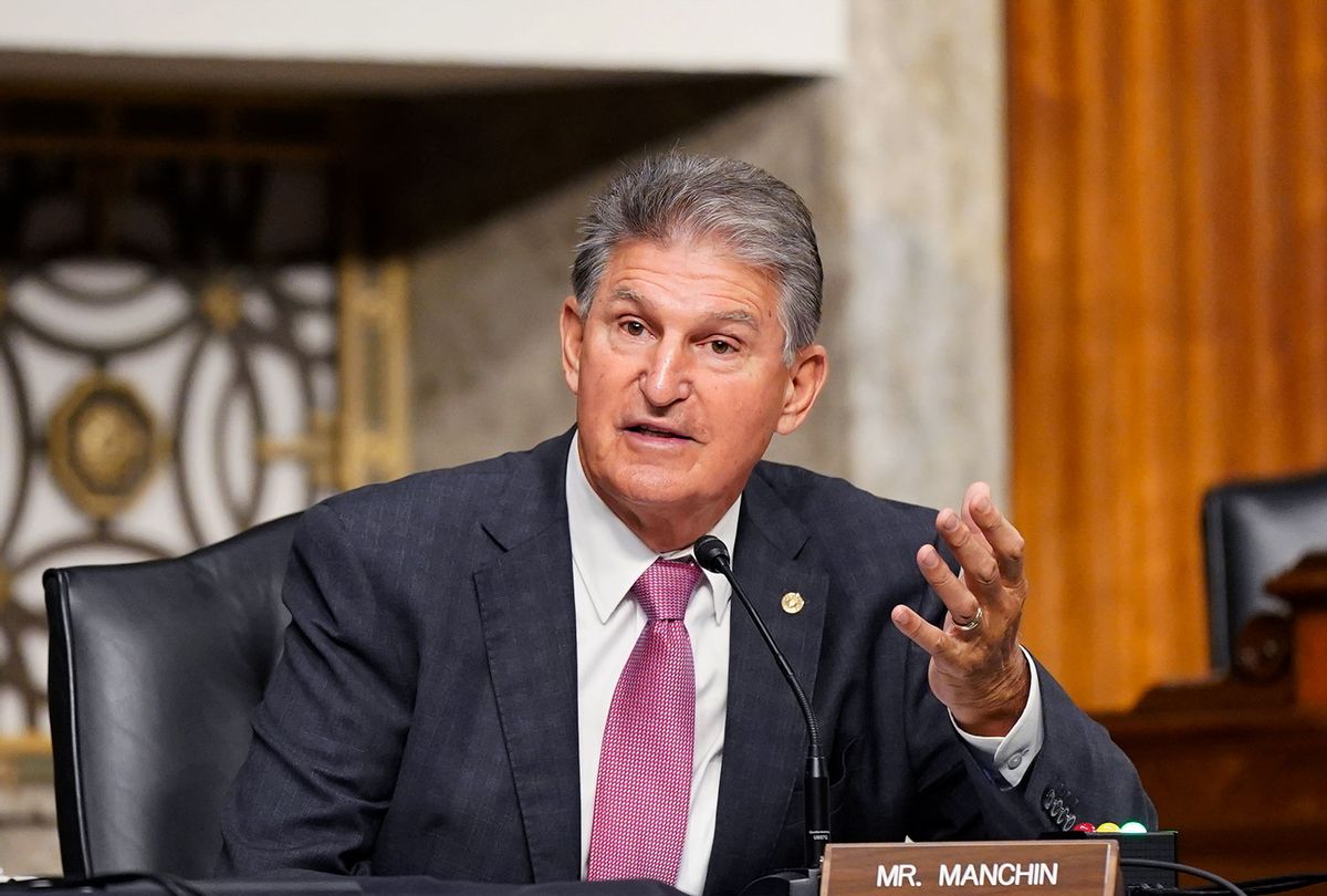 Manchin, Biden'in 1,7 trilyon dolarlık harcama paketine desteğini geri çekti