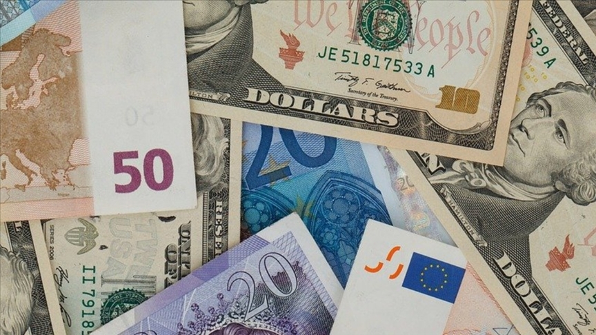 Küresel borçlar 318 trilyon dolara ulaşarak rekor kırdı