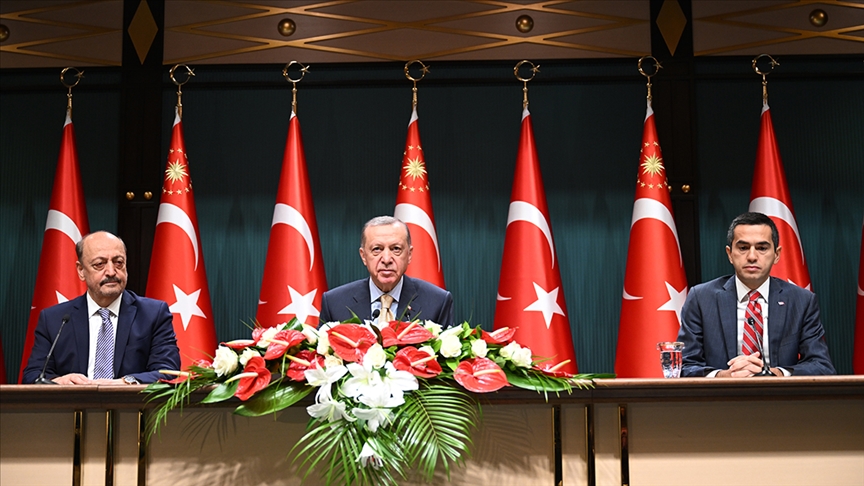 Erdoğan: 2023 yılında uygulanacak net asgari ücret 8 bin 500 lira