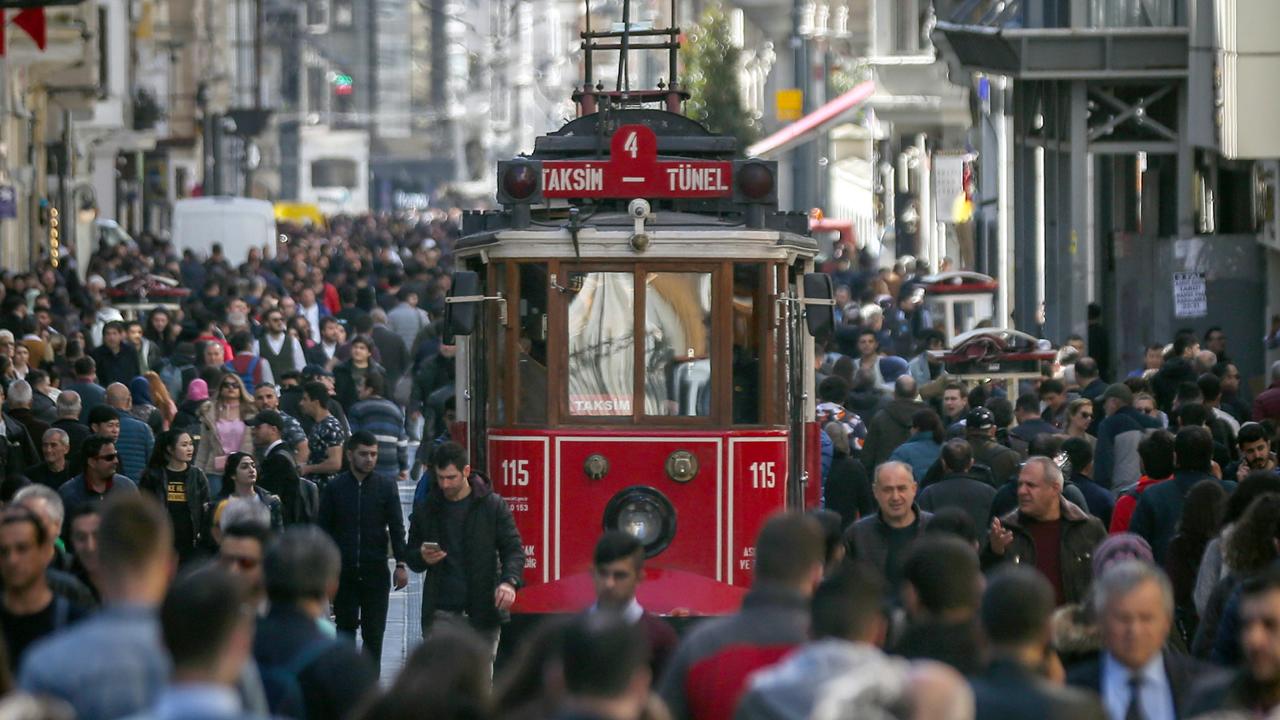 İstanbul'da yaşamanın maliyeti asgari ücretin yaklaşık 4 katı oldu