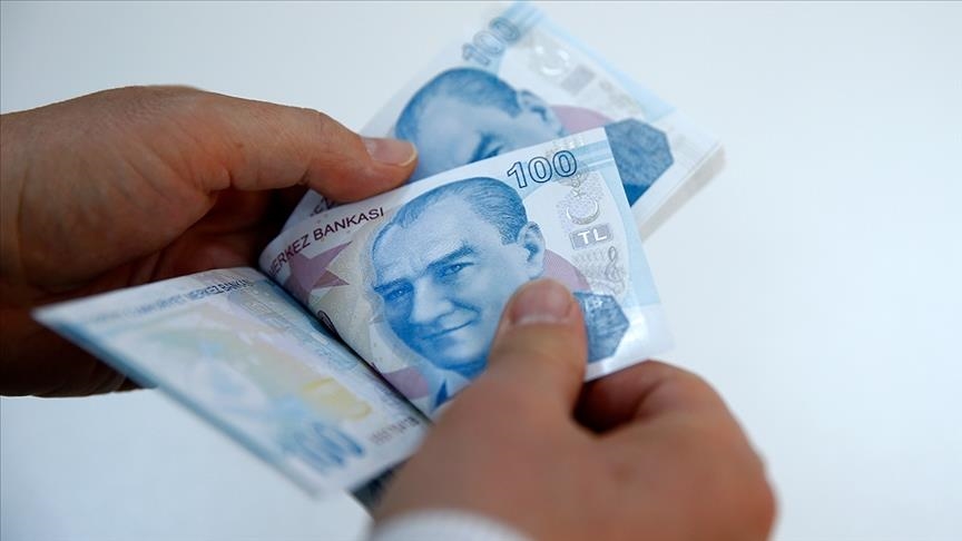 Asgari ücretin ardından gözler memur ve emeklinin maaş artışına çevrildi