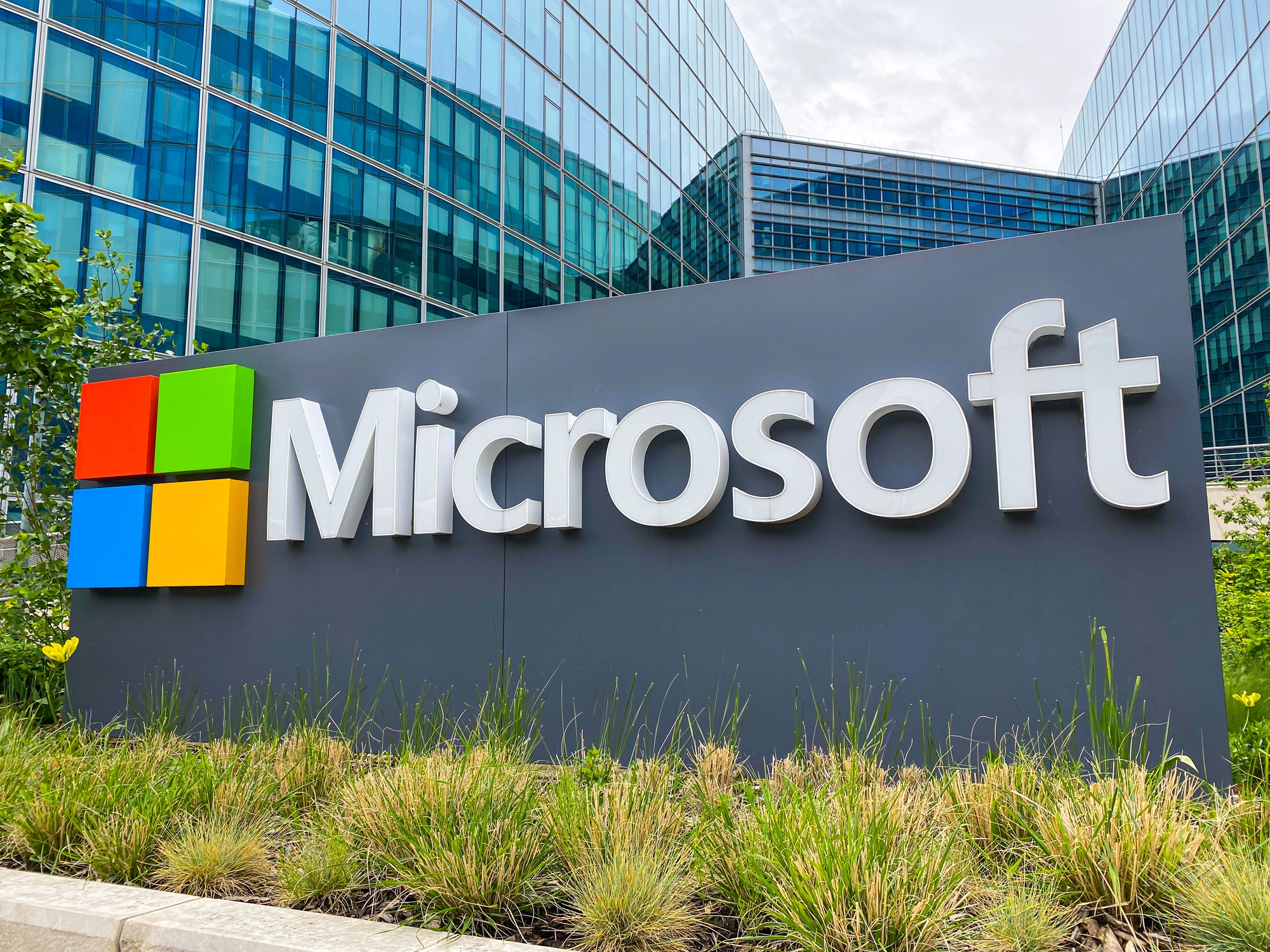 Yapay zeka ve bulut teknolojisi Microsoft’a rekor getirdi