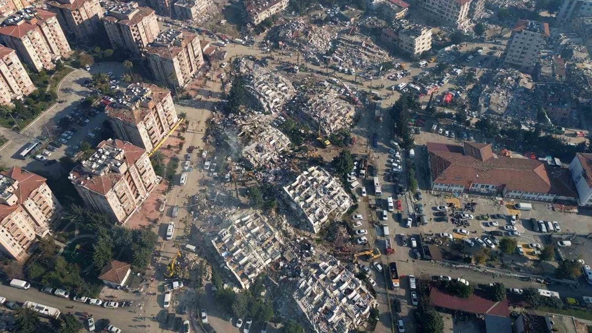 Kahramanmaraş merkezli gerçekleşen ve ağır yıkıma yol açan iki depremin uluslararası kamuoyunda yankıları sürüyor