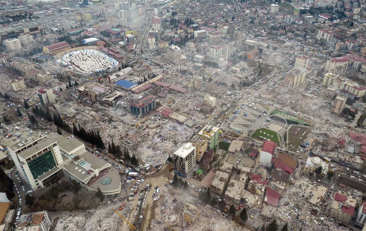 OHAL kapsamında deprem bölgesindeki ekonomik hayata ilişkin düzenlemelere gidildi