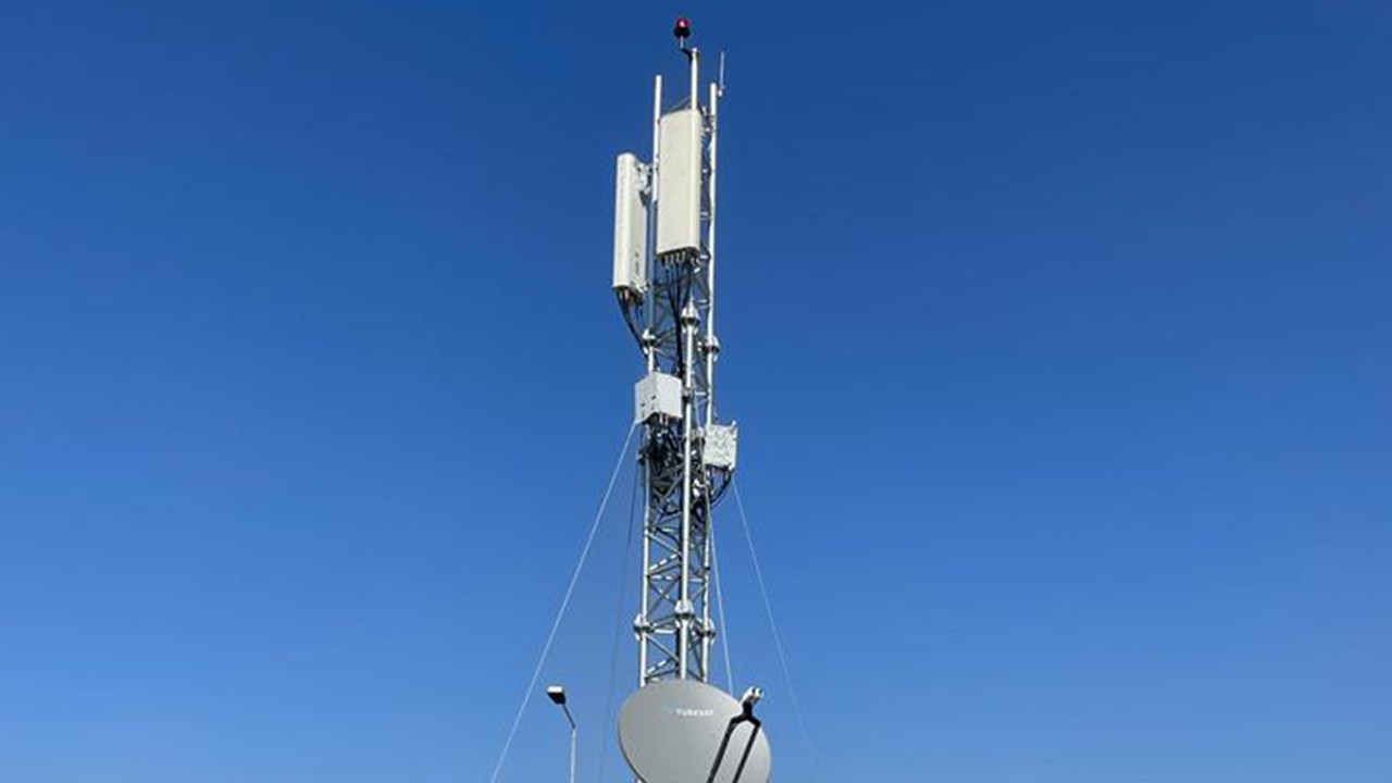 Deprem bölgesine kurulan mobil baz istasyonu sayısı 400'ü aştı