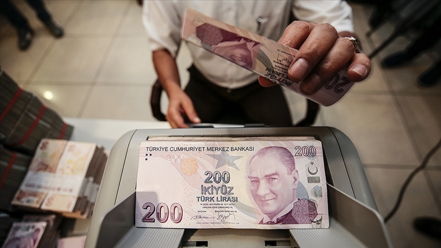 Ağustosta bankalar kasayı doldurdu: Vatandaş sıkışırken bankalar rekor kırdı