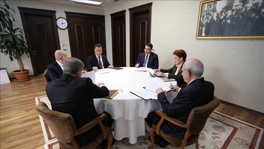 Parlamenter sisteme geçiş mutabakat metni kamuoyu ile paylaşıldı