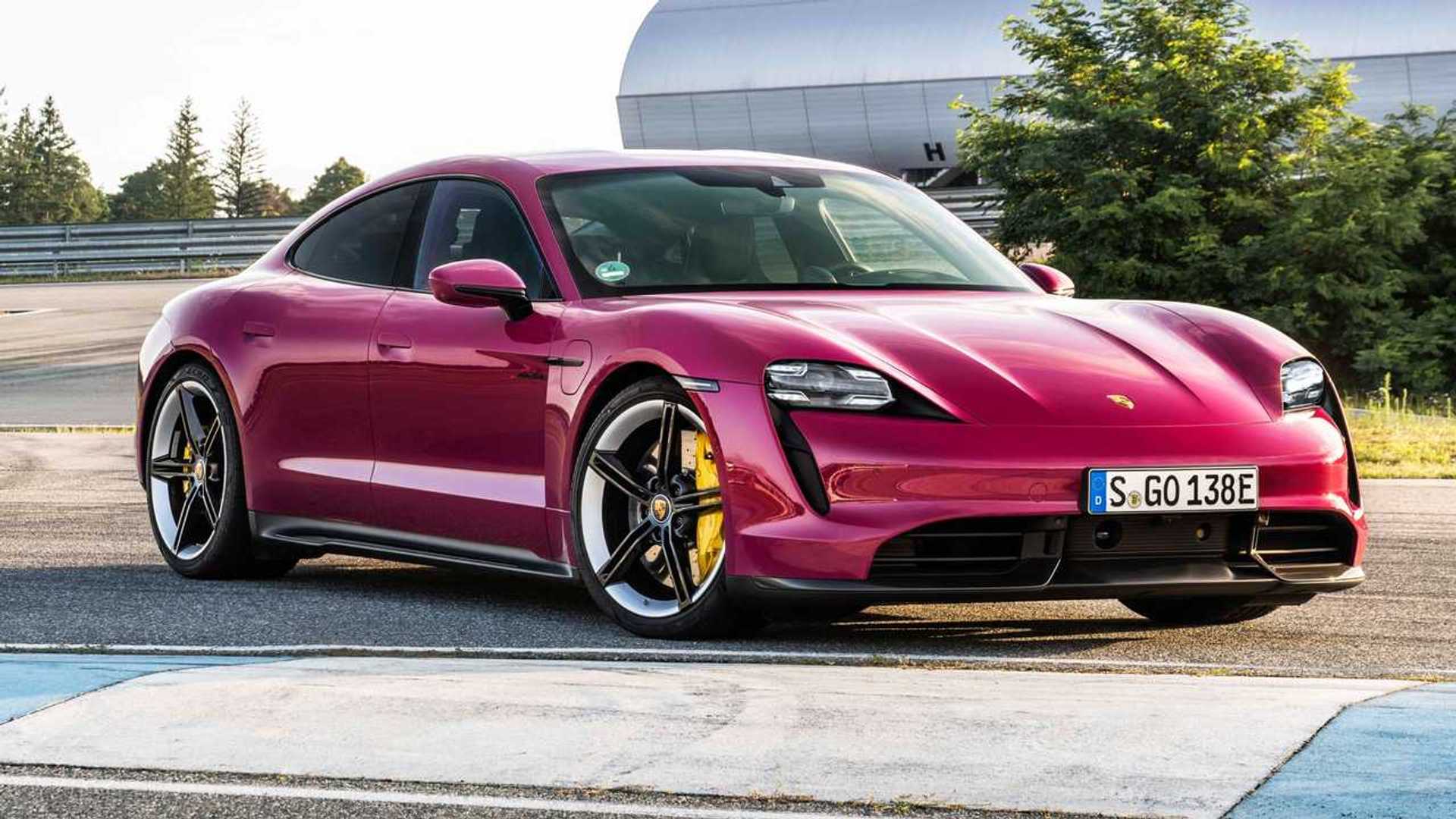 Porsche ilk çeyrekte satışlarını rekor seviyeye çıkardı