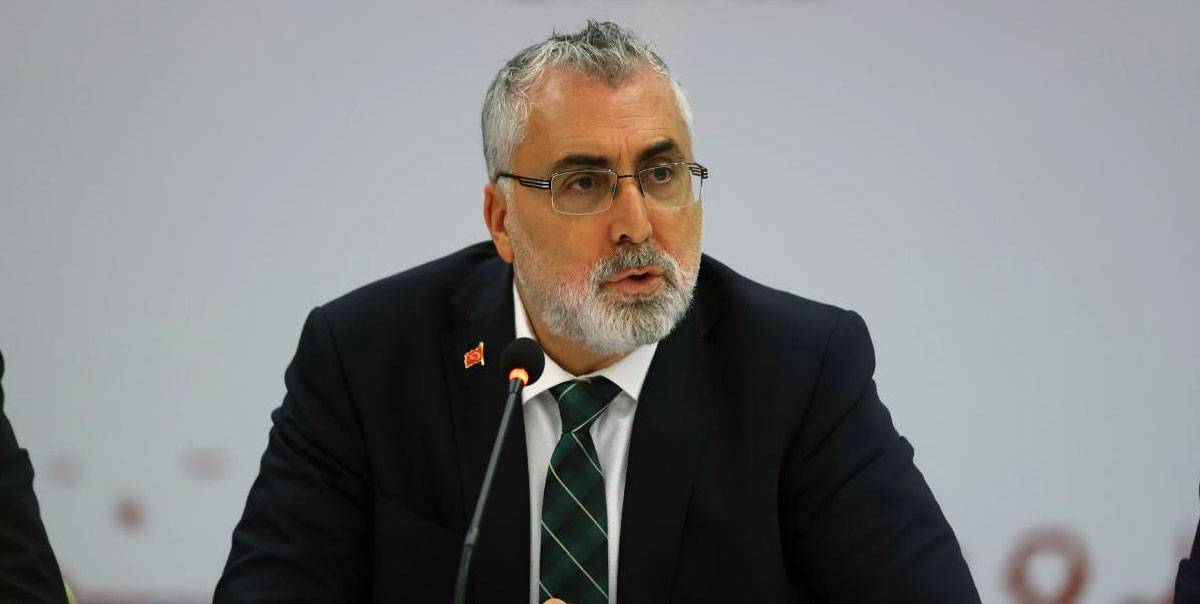 Bakan Işıkhan: (Asgari ücret) Yine tek zam olacak şekilde çalışıyoruz